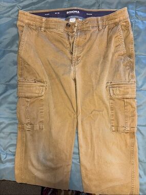 Sonoma Men's Tan Cargo Pants with Multiple Pockets